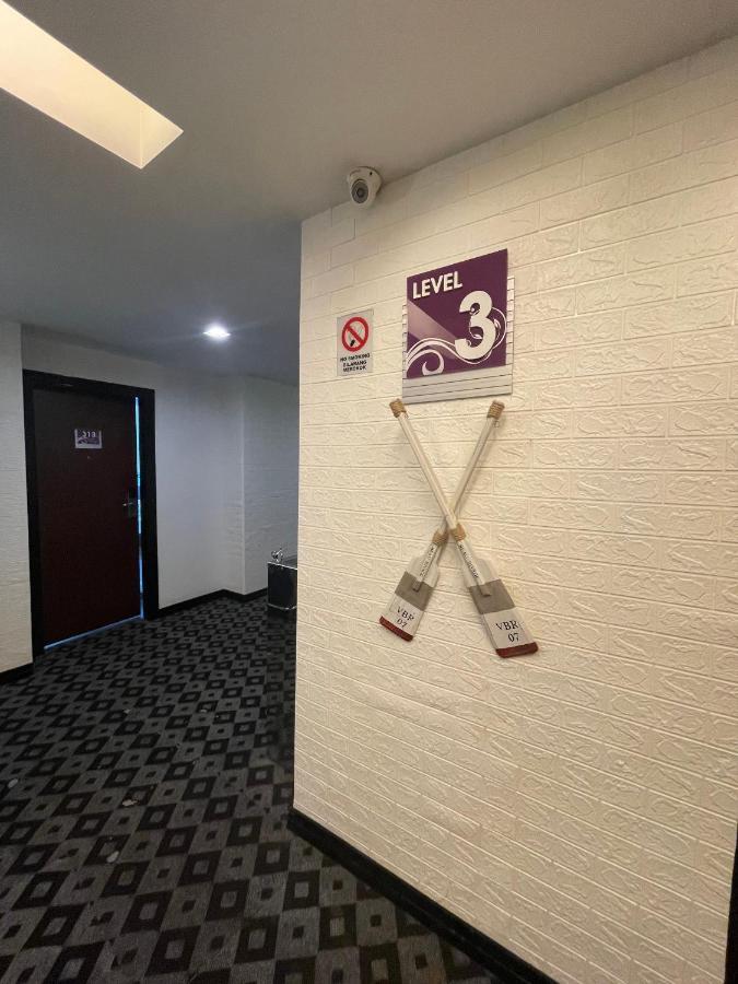 New World Express Motel بينتولو المظهر الخارجي الصورة
