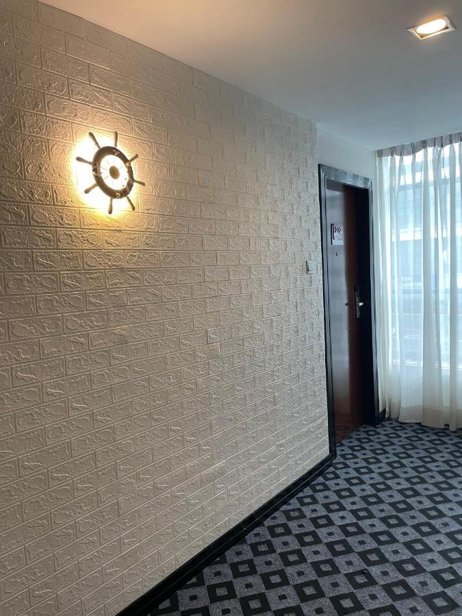 New World Express Motel بينتولو المظهر الخارجي الصورة